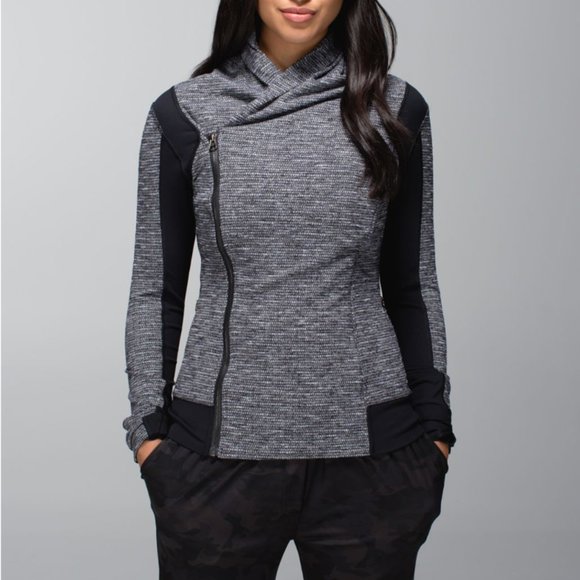 lululemon athletica Jackets & Blazers - Lululemon Bhakti Yoga Jacket ~ gorgeous, comfy , with gift tag